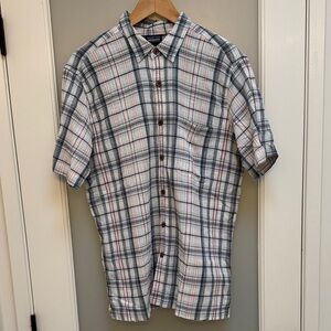 Patagonia Men's A/C Blue and Red Plaid Button Down Shirt